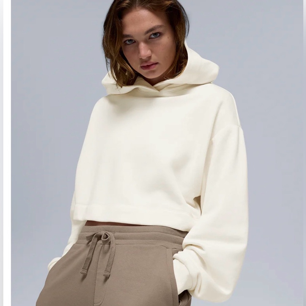 Alo Serenity Cropped Hoodie